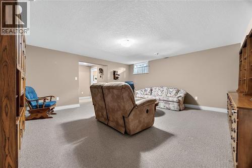 169 Augusta Boulevard, Sarnia, ON - Indoor