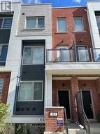 83 WILLIAM DUNCAN ROAD Toronto, ON M3K 0B7