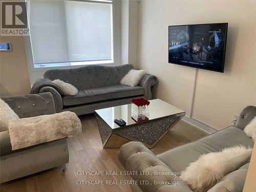 83 William Duncan Road, Toronto, ON - Indoor Photo Showing Living Room