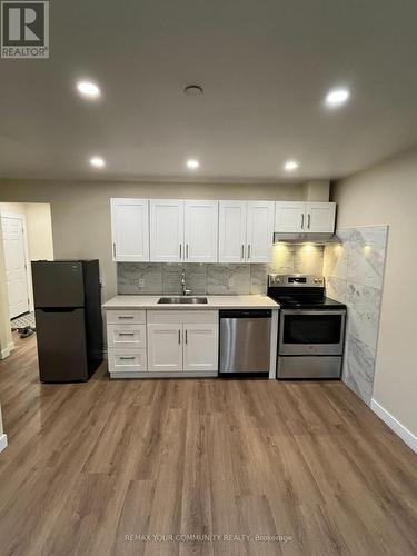 MAIN - 2 HAROLD STREET , Toronto, Ontario M8Z 3R3 4