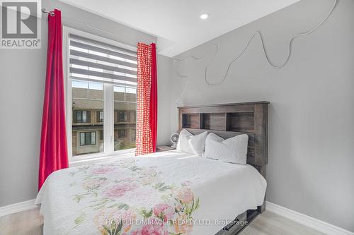144 - 1890 Rymal Road E, Hamilton, ON - Indoor Photo Showing Bedroom