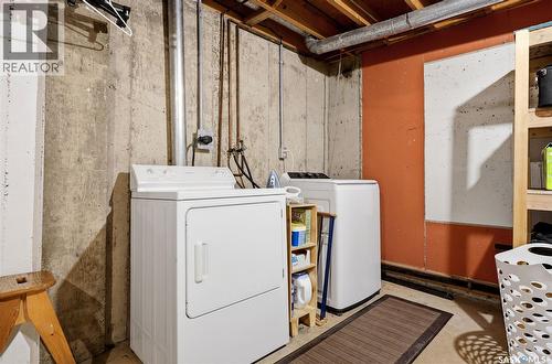 4168 Castle Road, Regina, SK - Indoor Photo Showing Laundry Room