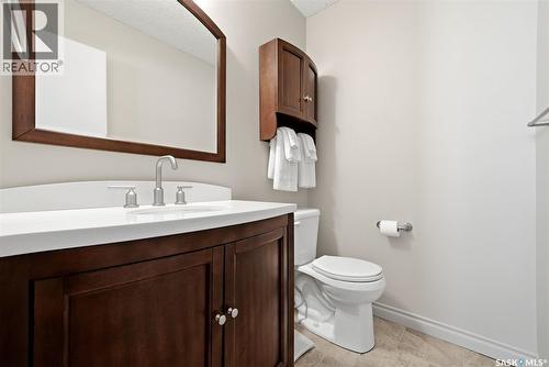 2118 Elderkin Drive E, Regina, SK - Indoor Photo Showing Bathroom