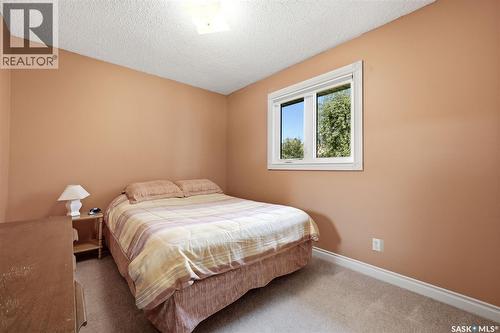 2118 Elderkin Drive E, Regina, SK - Indoor Photo Showing Bedroom
