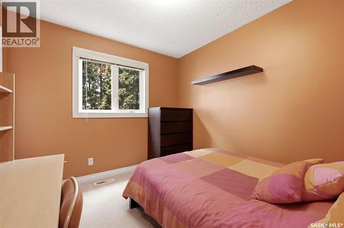 2118 Elderkin Drive E, Regina, SK - Indoor Photo Showing Bedroom