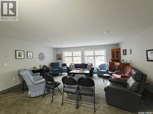 106 3630 Haughton Road E, Regina, SK - Indoor Photo Showing Living Room