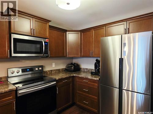 106 3630 Haughton Road E, Regina, SK - Indoor Photo Showing Kitchen