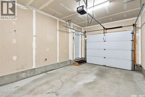 24 302 Herold Road, Saskatoon, SK - Indoor Photo Showing Garage