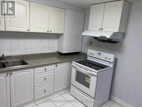(BSMT) - 18 BIG RED AVENUE , Toronto, Ontario M1V 1N9 2