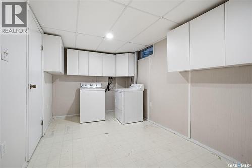 9 1128 Mckercher Drive, Saskatoon, SK - Indoor Photo Showing Laundry Room