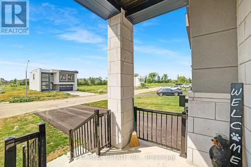 3742 SUNBANK CRESCENT , Severn, Ontario L3V 6H3 5