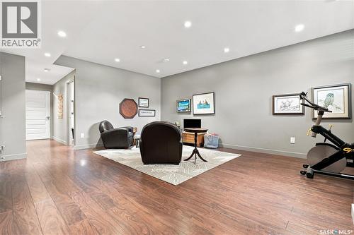 1210 Broadway Avenue, Saskatoon, SK - Indoor