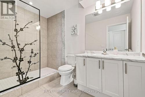 Primary Bedroom Ensuite Washroom - 23 - 261 Skinner Road, Hamilton, ON - Indoor Photo Showing Bathroom