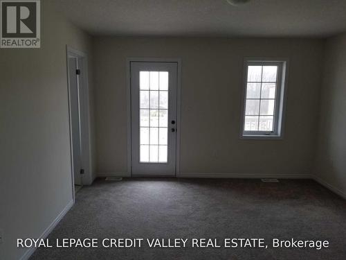 76 Fleming Crescent, Haldimand, ON - Indoor Photo Showing Other Room