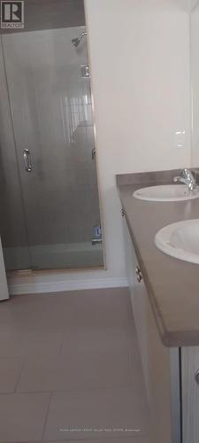 76 Fleming Crescent, Haldimand, ON - Indoor Photo Showing Bathroom
