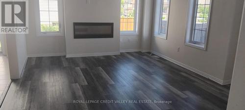 76 Fleming Crescent, Haldimand, ON - Indoor Photo Showing Other Room