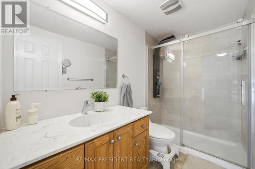 60 Steepleridge Street, Kitchener, ON - Indoor Photo Showing Bathroom