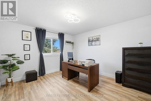 60 Steepleridge Street, Kitchener, ON - Indoor Photo Showing Other Room