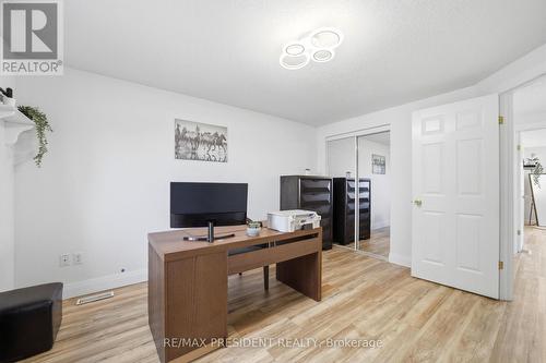 60 Steepleridge Street, Kitchener, ON - Indoor Photo Showing Office