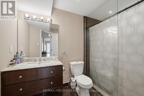 60 Steepleridge Street, Kitchener, ON - Indoor Photo Showing Bathroom