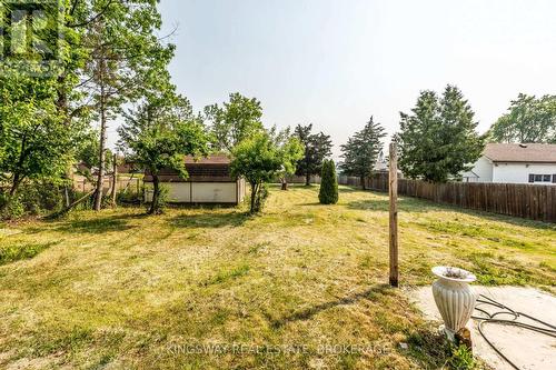 556 Barton Street E, Hamilton, ON - Outdoor