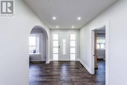 556 Barton Street E, Hamilton, ON - Indoor Photo Showing Other Room