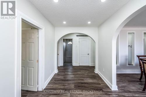 556 Barton Street E, Hamilton, ON - Indoor Photo Showing Other Room