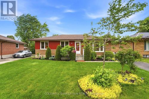 84 DUMBARTON STREET  Guelph, ON N1E 3T7