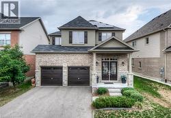 102 COOPERSHAWK Street  Kitchener, ON N2K 4J8