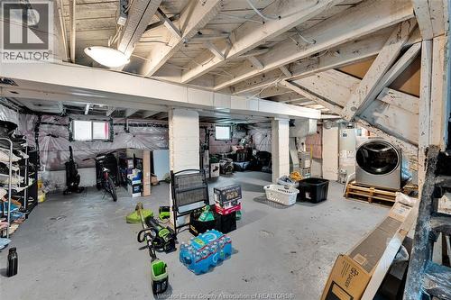 421 Elm Avenue, Windsor, ON - Indoor