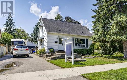1106 GREEN STREET  Whitby, ON L1N 4G7