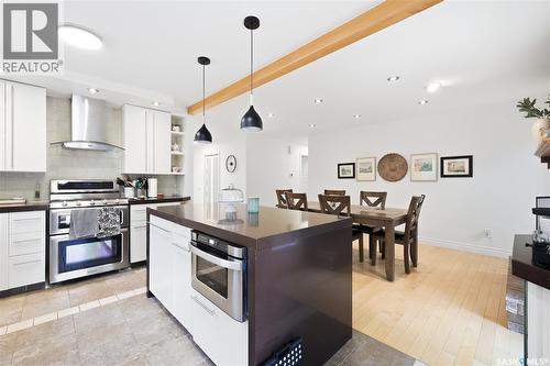 2206 Assiniboine Avenue E, Regina, SK - Indoor Photo Showing Kitchen With Upgraded Kitchen
