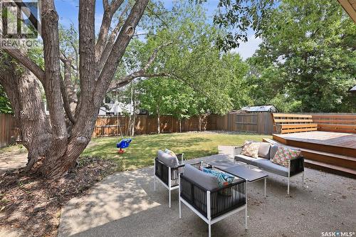 2206 Assiniboine Avenue E, Regina, SK - Outdoor With Backyard