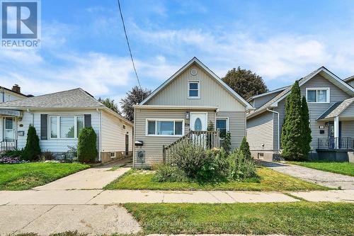 314 NASSAU STREET , Oshawa, Ontario L1J 4A8 2