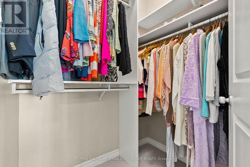 540 Silverbell Crescent, Ottawa, ON - Indoor With Storage