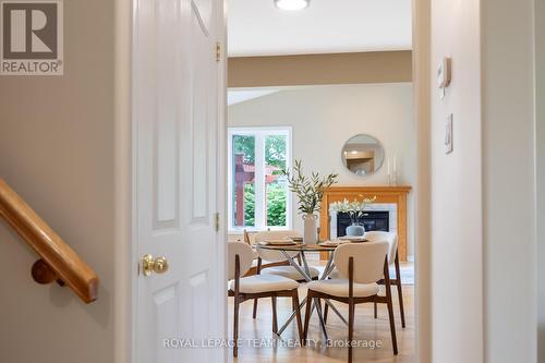 60 Woliston Crescent, Ottawa, ON - Indoor Photo Showing Other Room