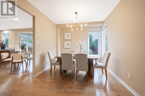 60 Woliston Crescent, Ottawa, ON - Indoor Photo Showing Dining Room