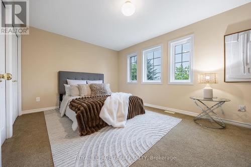 60 Woliston Crescent, Ottawa, ON - Indoor Photo Showing Bedroom