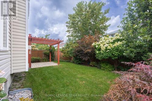 60 Woliston Crescent, Ottawa, ON - Outdoor