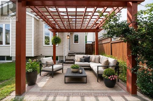 60 Woliston Crescent, Ottawa, ON - Outdoor With Exterior