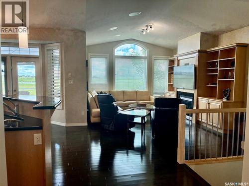 10170 Wascana Estates, Regina, SK - Indoor Photo Showing Other Room