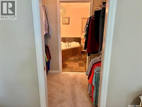 10170 Wascana Estates, Regina, SK - Indoor