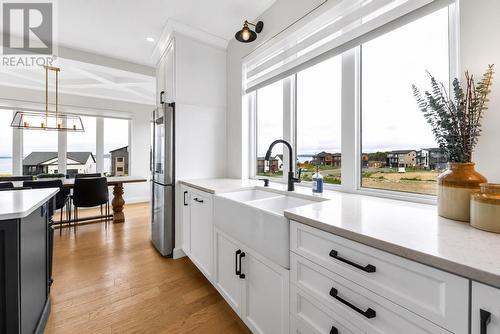 5 Kinglet Way, Conception Bay South, NL - Indoor Photo Showing Kitchen With Double Sink With Upgraded Kitchen