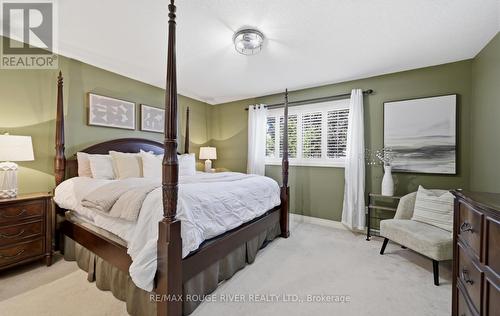 32 Patrick Drive, Whitby, ON - Indoor Photo Showing Bedroom