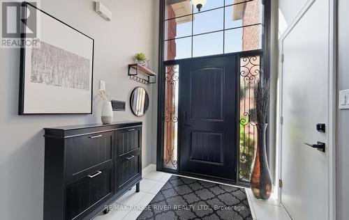 32 Patrick Drive, Whitby, ON - Indoor Photo Showing Other Room