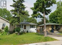 74 VANBRUGH AVENUE Toronto, ON M1N 3T2