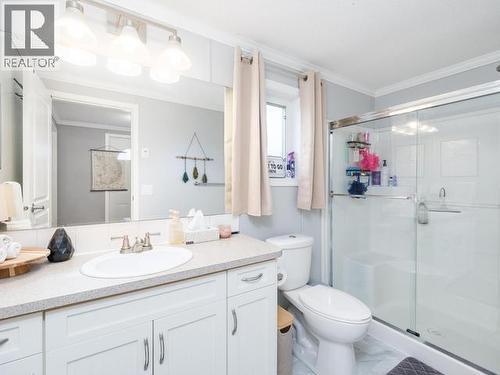 41-4 Prospector Road, Whitehorse, YT - Indoor Photo Showing Bathroom