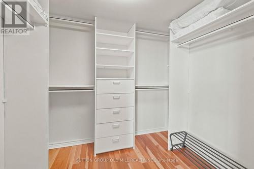 Primary Walk In Closet - 1908 - 2285 Lake Shore Boulevard W, Toronto, ON - Indoor Photo Showing Other Room