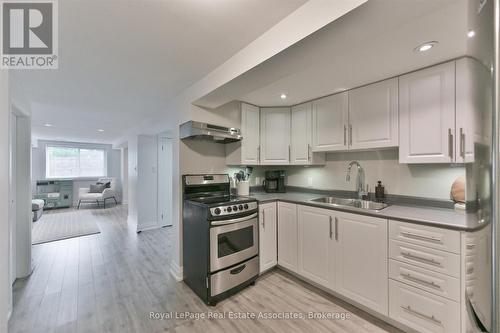 41 Ashbourne Drive, Toronto, ON - Indoor Photo Showing Kitchen