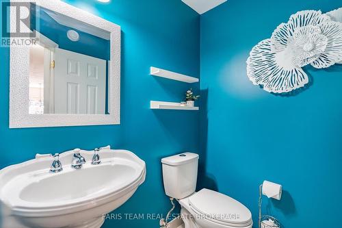 91 Maryjane Road, Tiny, ON - Indoor Photo Showing Bathroom